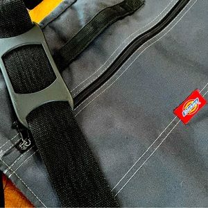 Dickies messenger bag